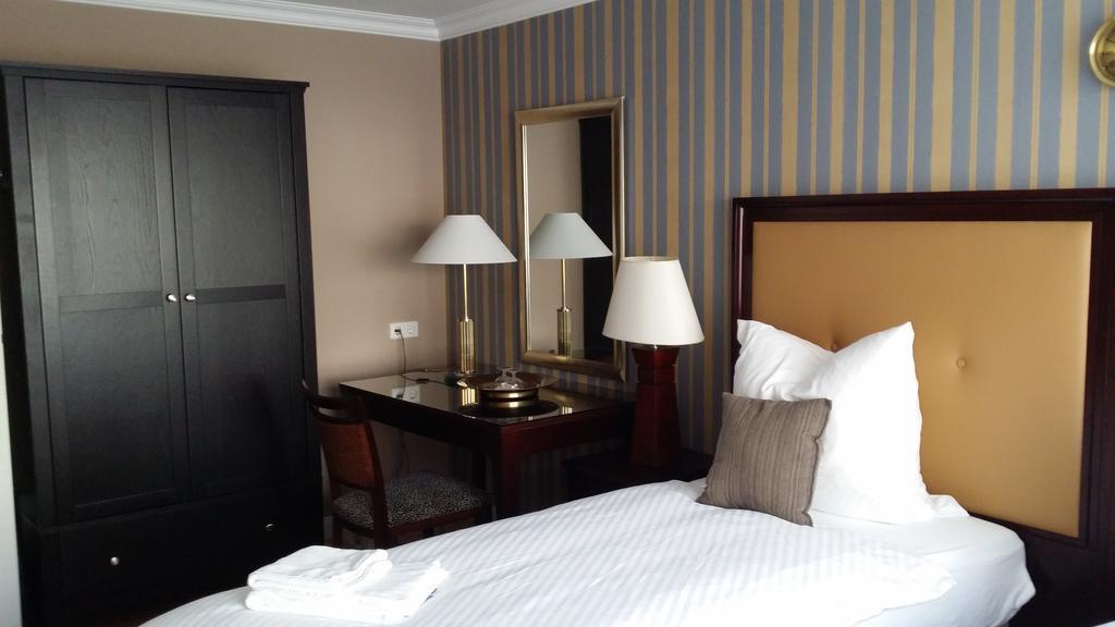 Sophienstrasse Appartement บาเดน-บาเดน ภายนอก รูปภาพ